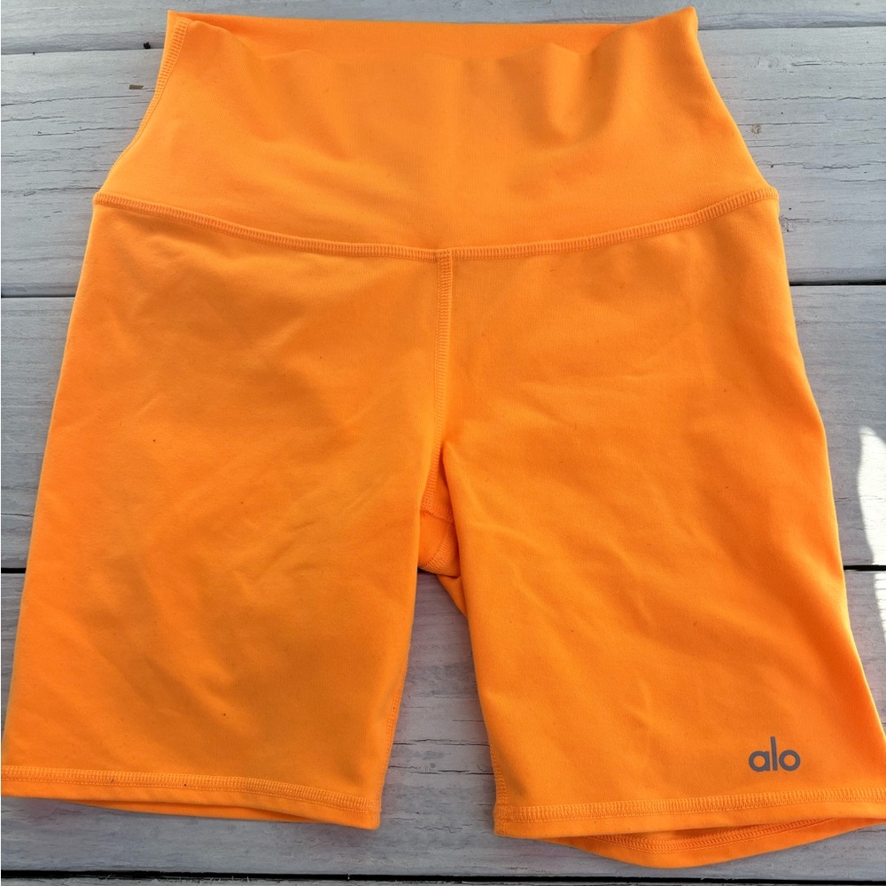 ALO Yoga Orange Bike Shorts High-Waisted Athletic